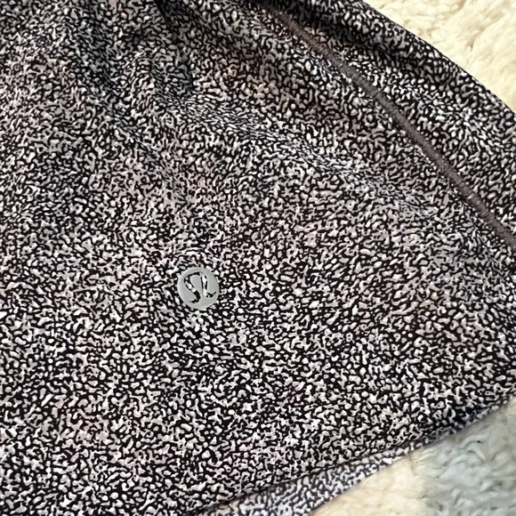 Lululemon Athletica Black marble Mini Skirt with pocket shorts - Picture 3 of 5